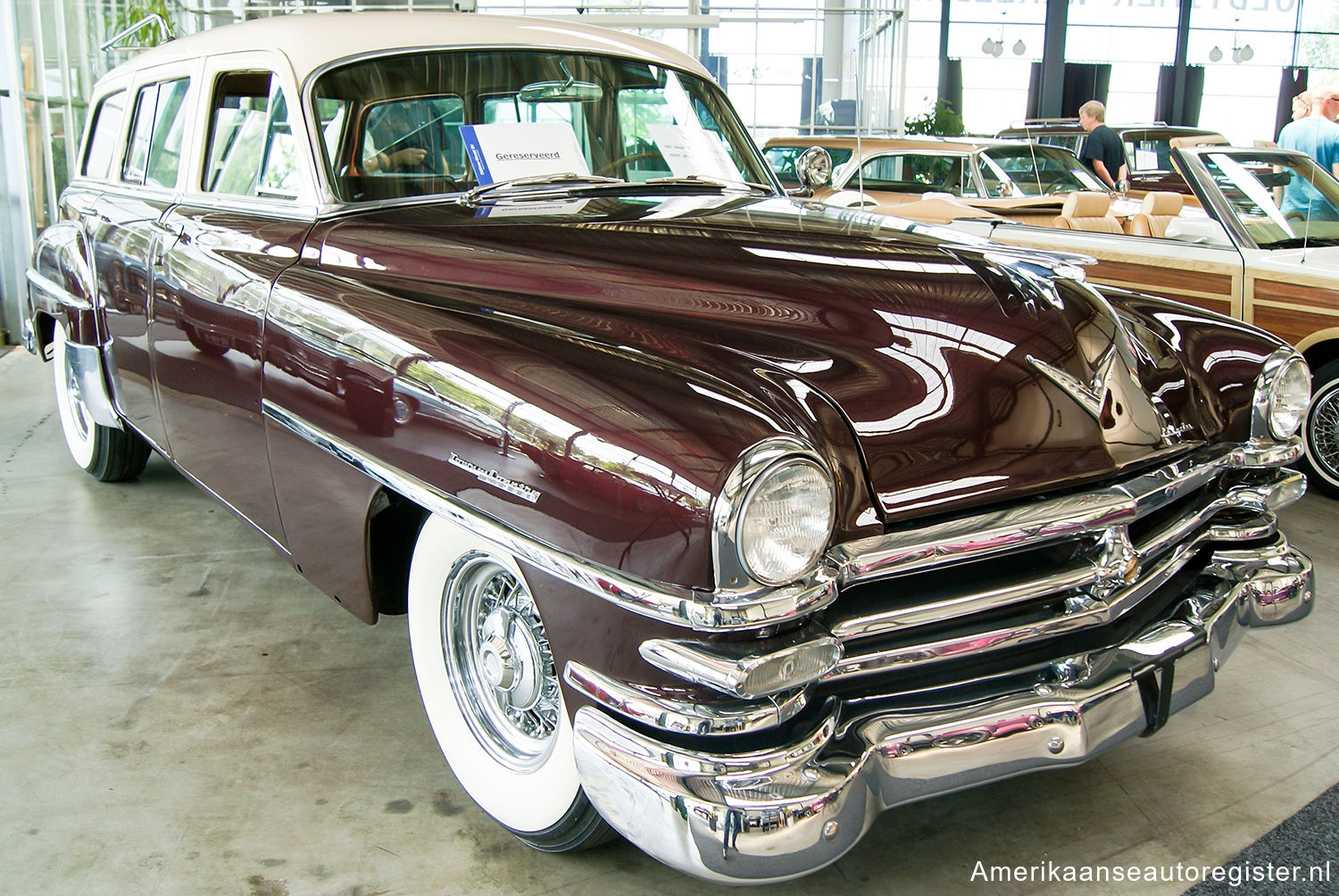 Chrysler New Yorker uit 1953
